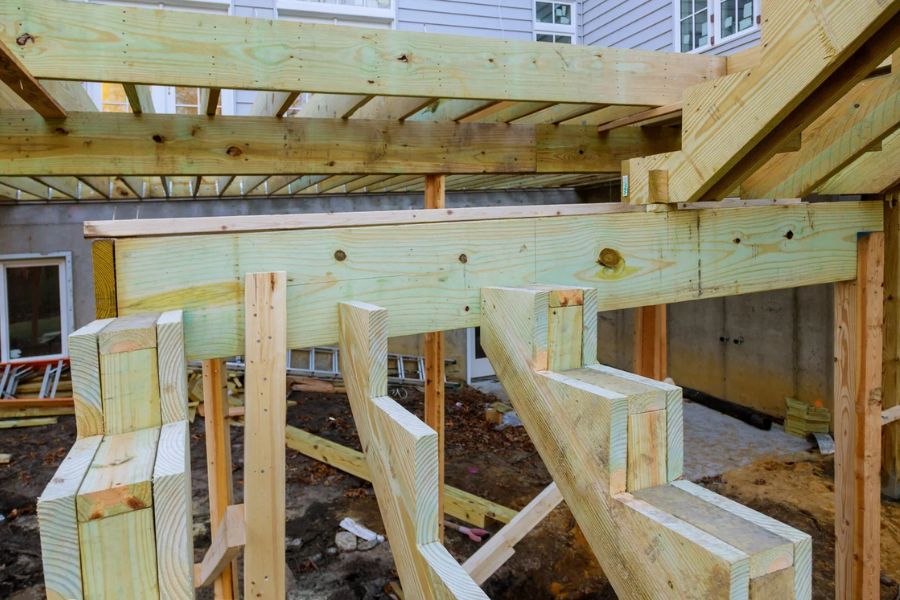 Decks & Railings